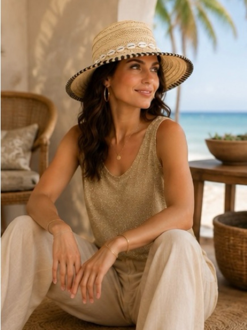 Chico’s Straw Sun Hat Cowrie Shell Trim Black Whipstitch Wide Brim Beach Resort